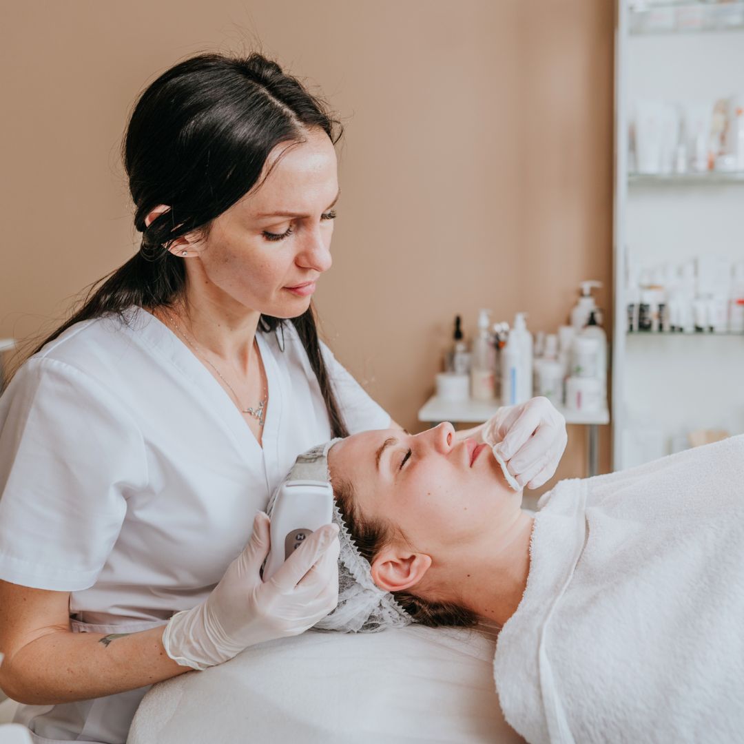 How to Make the Leap Into Solo Esthetician Success